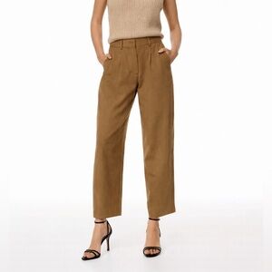 Aritzia Wilfred Carrot Pants Women’s Size 2 Tan Tencel Linen High Rise